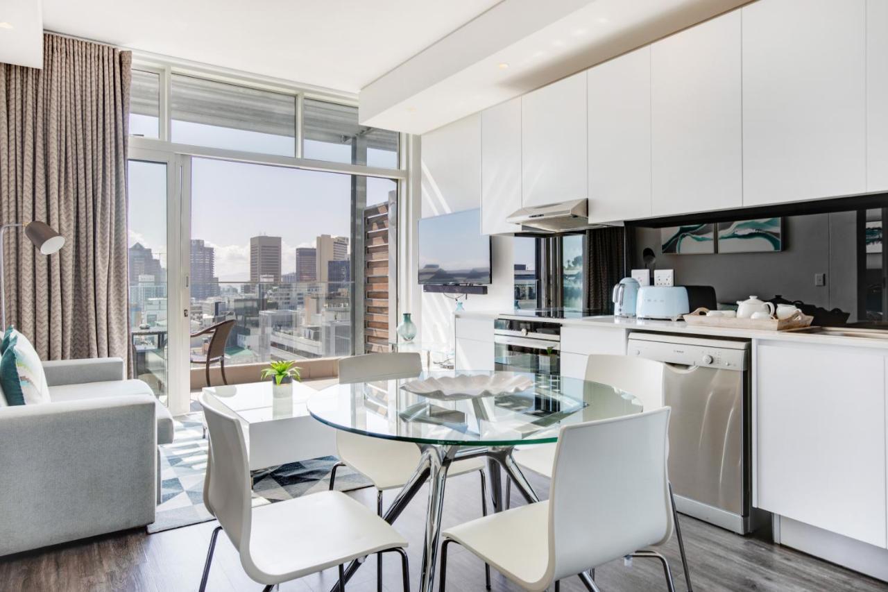 Backup-Powered Trendy City Sanctuary Fokváros Kültér fotó