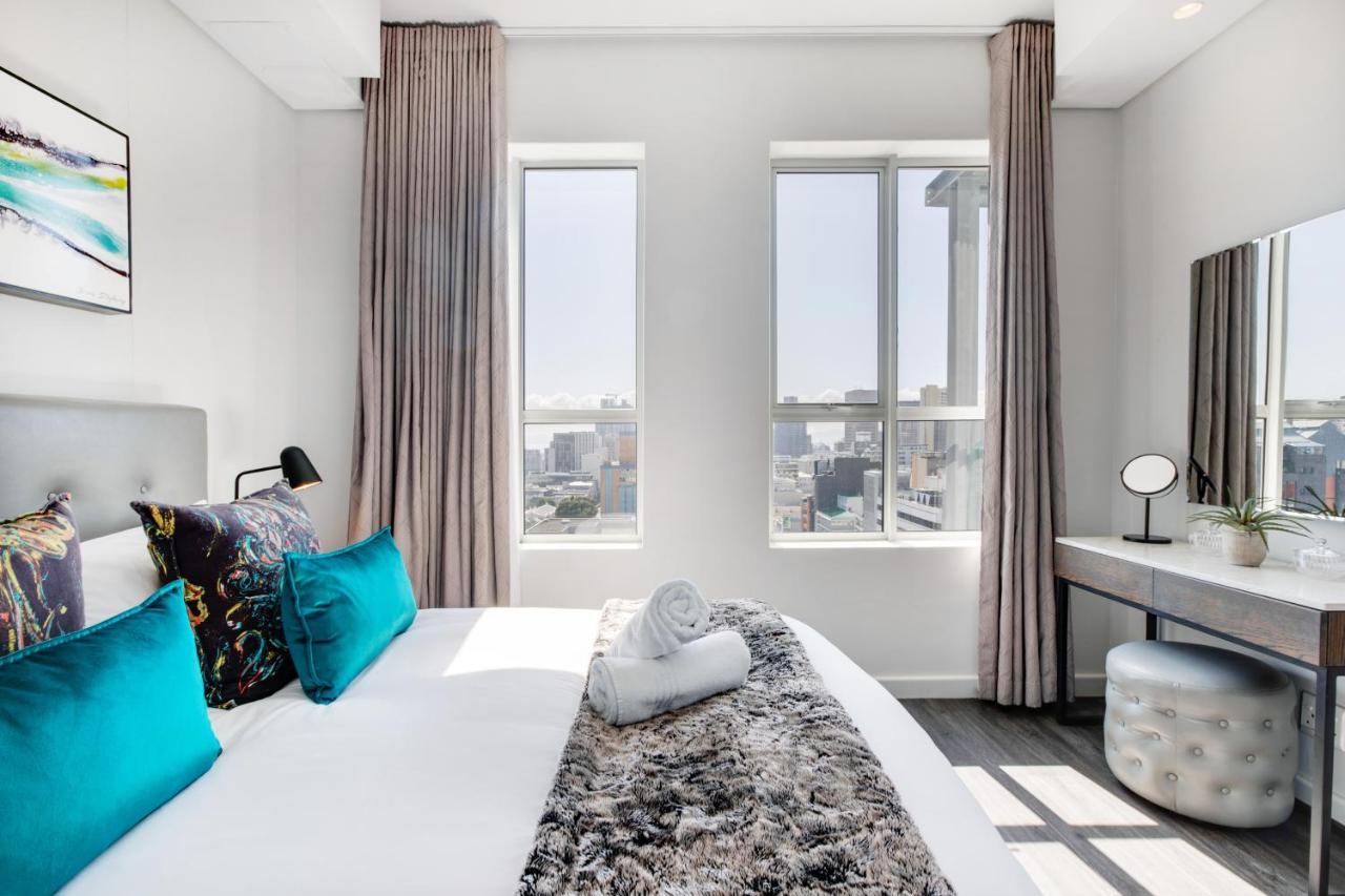 Backup-Powered Trendy City Sanctuary Fokváros Kültér fotó