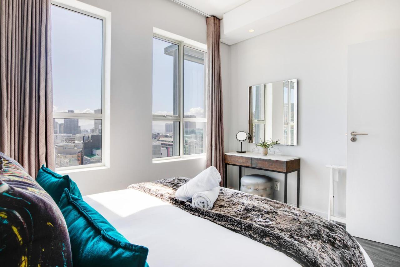Backup-Powered Trendy City Sanctuary Fokváros Kültér fotó